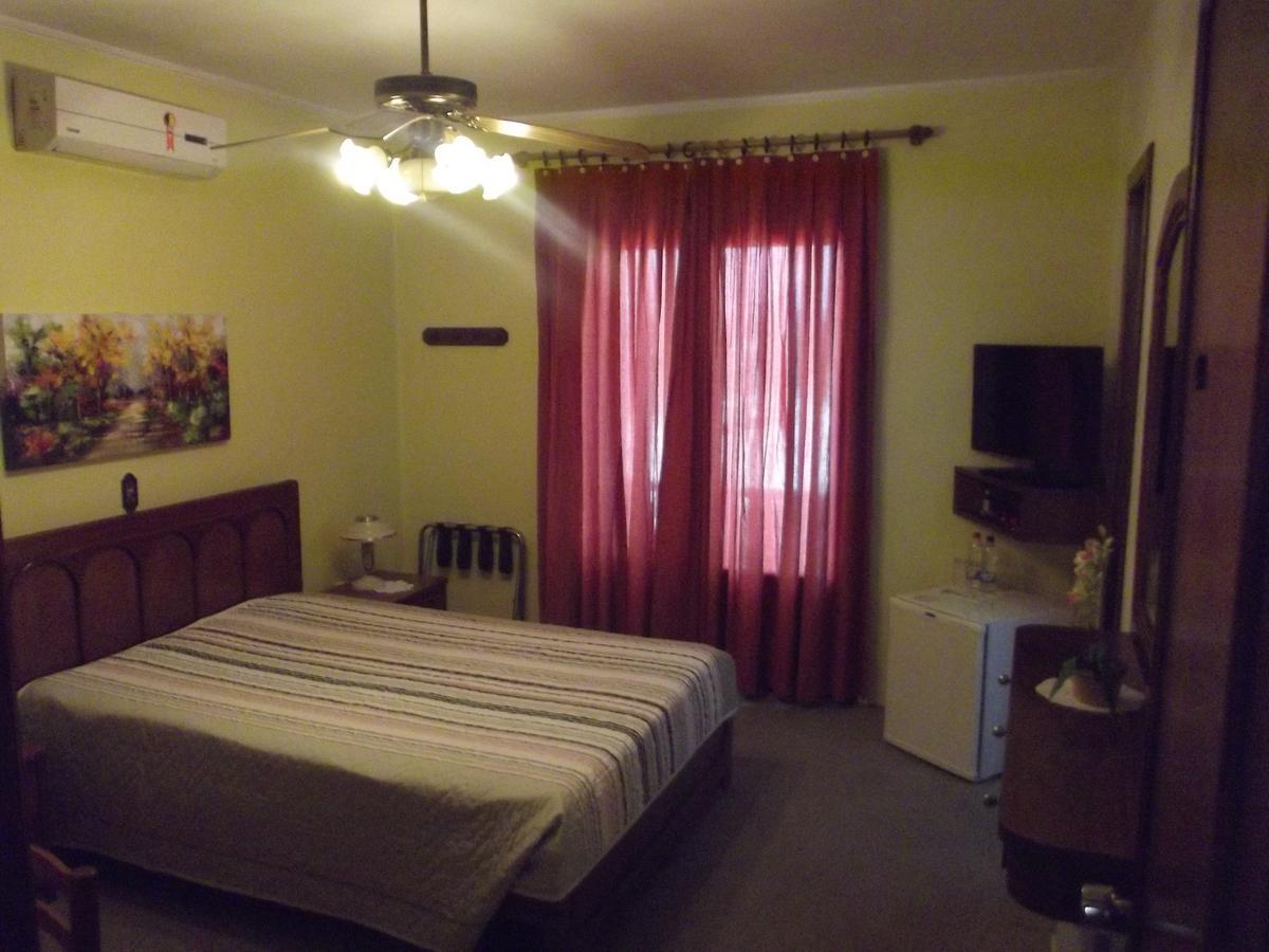Hotel San Carlos 카를로스 바르보사 외부 사진
