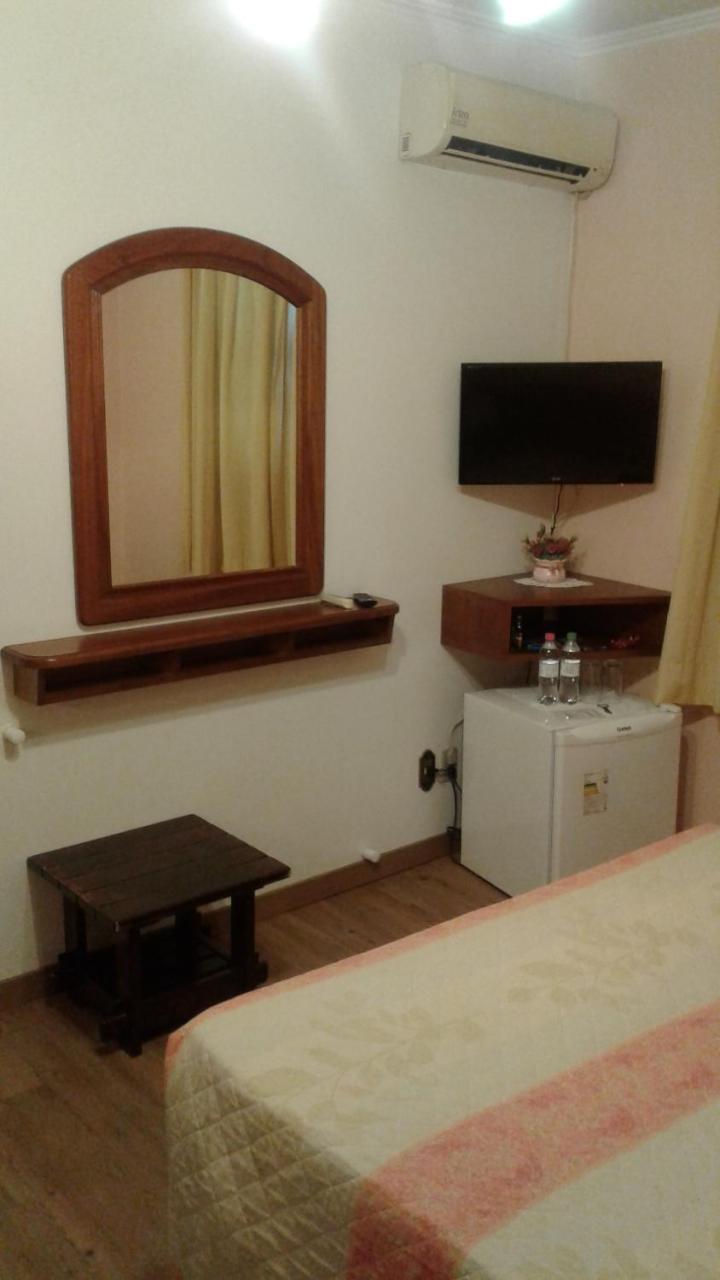 Hotel San Carlos 카를로스 바르보사 외부 사진
